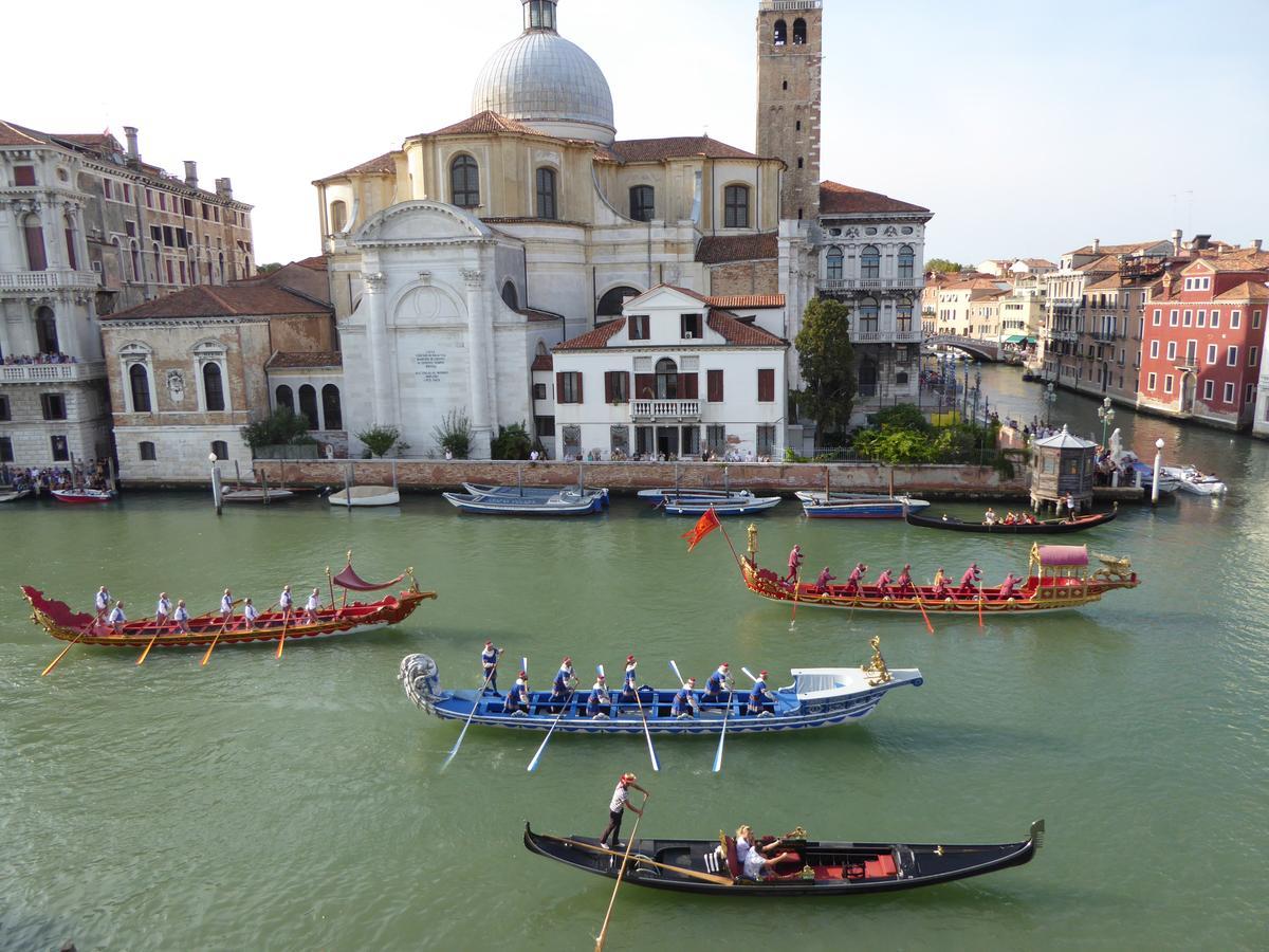 B&B Vista Sul Canal Grande Venedig Exteriör bild