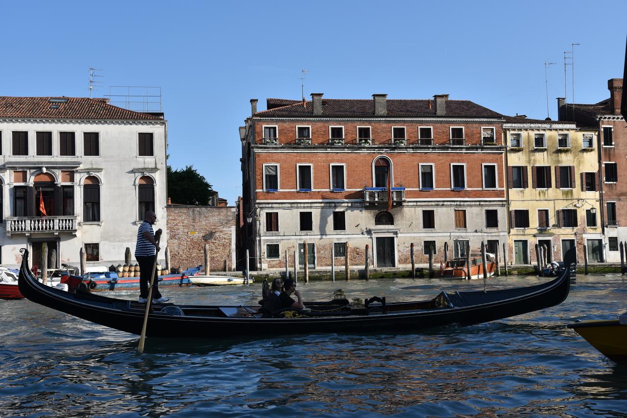 B&B Vista Sul Canal Grande Venedig Exteriör bild