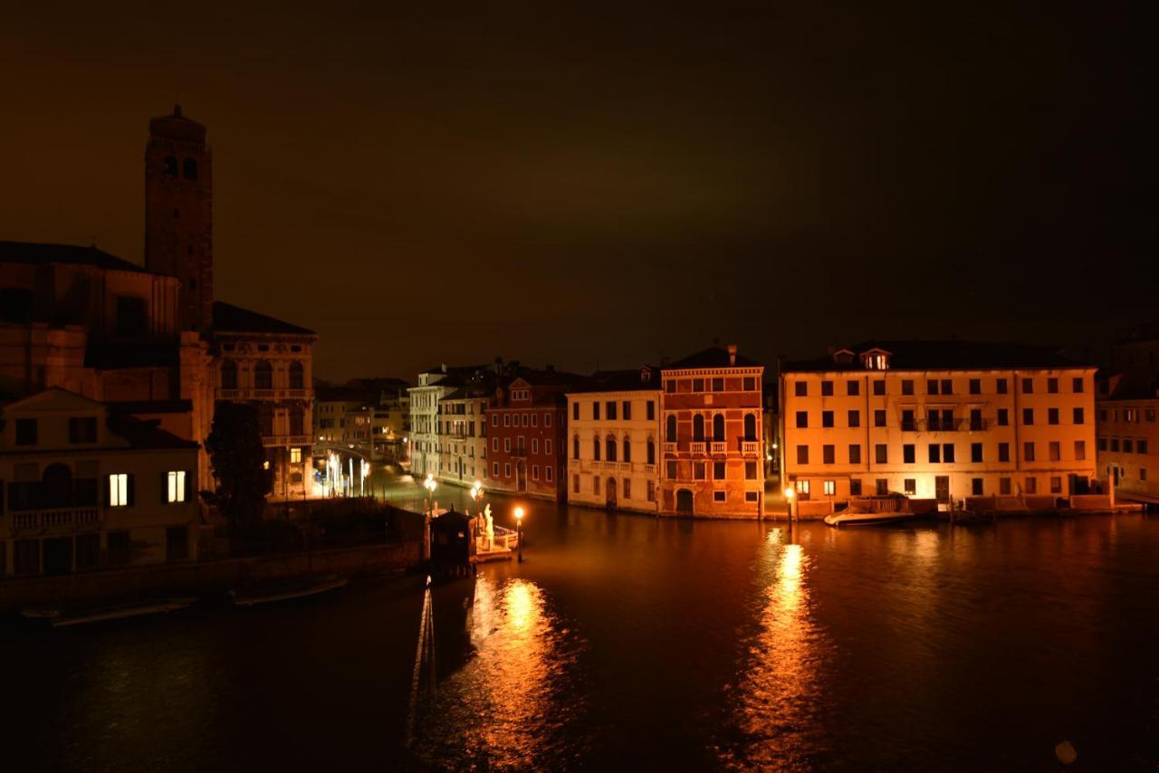 B&B Vista Sul Canal Grande Venedig Exteriör bild
